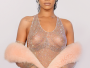 Rihanna - Almost naked - 10
